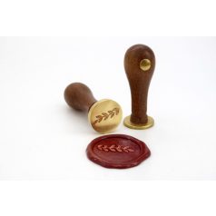   Gravírozott réz pecsétnyomó átmérő 22-25 mm fa nyéllel                                                        