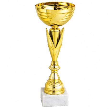 Eagle arany kupa 2426D - M: 29 cm