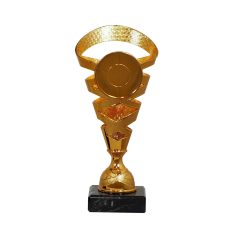   26M-17C   Műanyag serleg  M: 21 cm      - érembetét hellyel