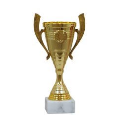   26M-18A   Műanyag serleg  M: 23 cm      - érembetét hellyel