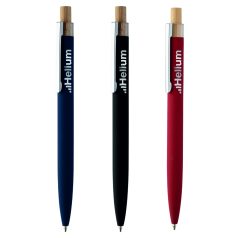   Gravírozott újrahasznosított alumínium golyóstoll gumírozott felülettel - három színben