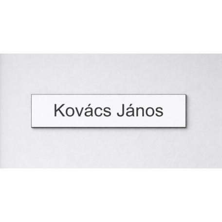 Gravírozott névtábla ajtóra - fehér műanyag                                            