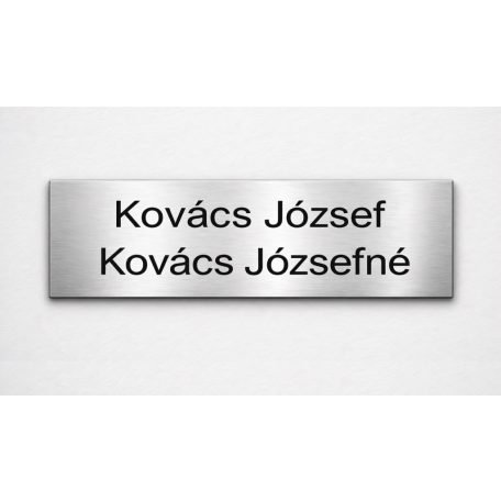 Gravírozott műanyag névtábla, fémhatású szálhúzott ezüst                       