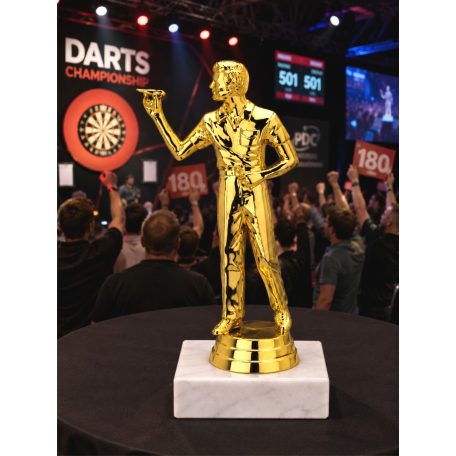 Férfi darts szobor márvány talpon – Darts díj 12 cm