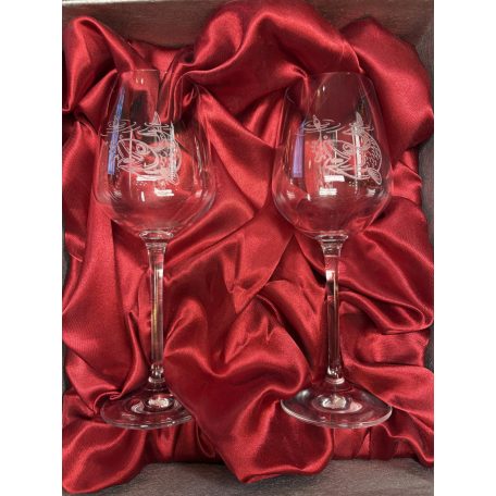 Horgász borospohár készlet díszdobozban - gravírozható