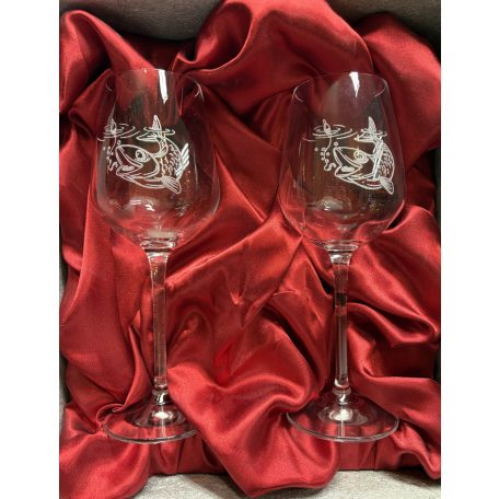 Horgász borospohár készlet díszdobozban - gravírozható