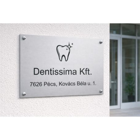 Gravírozott fém cégtábla ajtóra és falra több méretben
