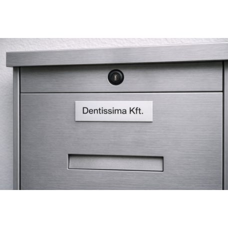 Gravírozott cégtábla postaládára - több színben és méretben