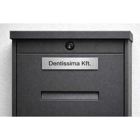 Gravírozott cégtábla postaládára - több színben és méretben