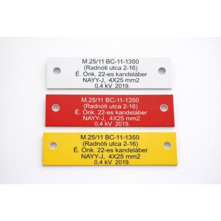 Gravírozott műanyag kábeljelölő tábla 10x3 cm - több színben