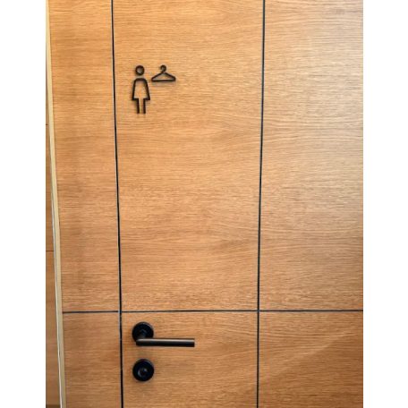 Egyedi lézervágott ajtójelölő táblák